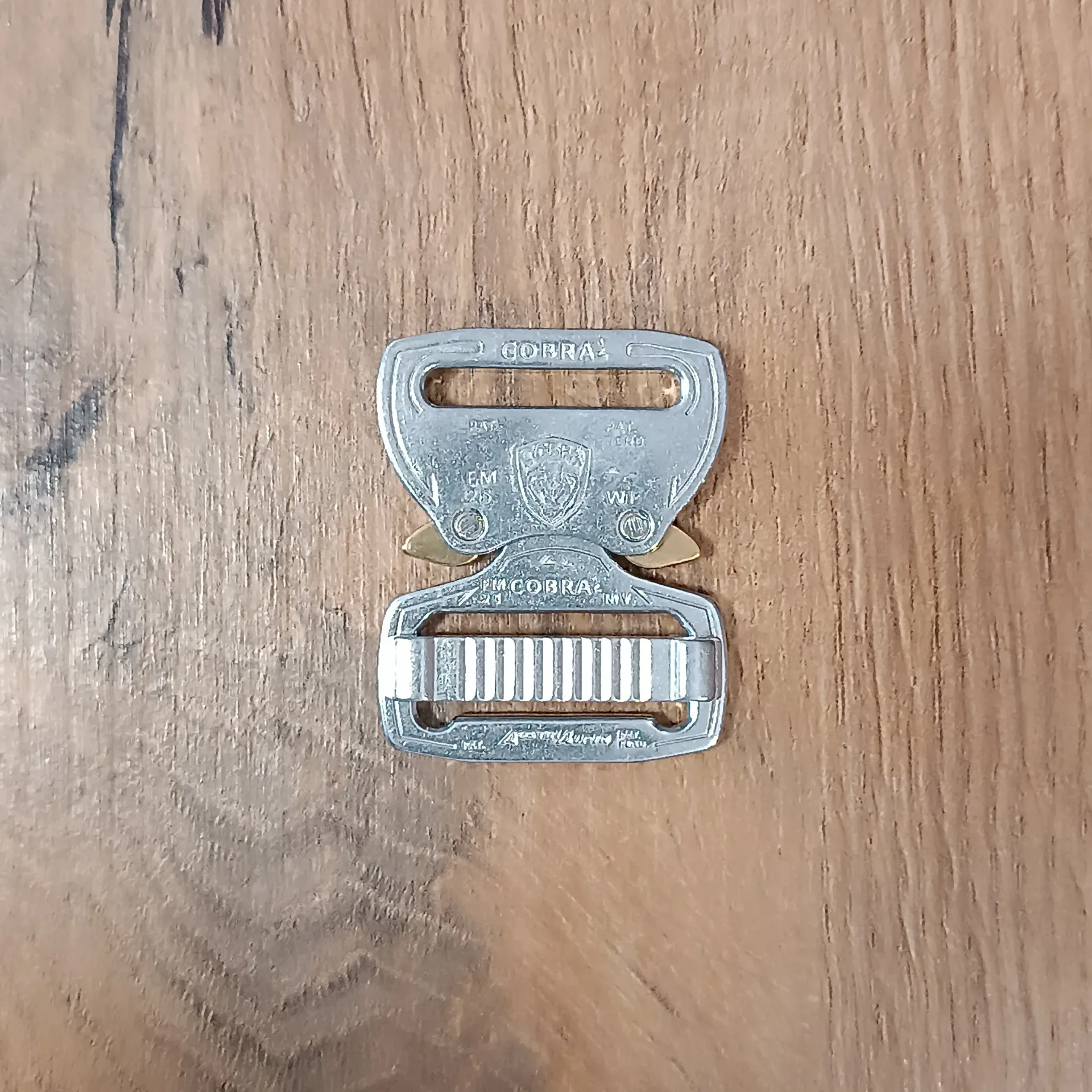 COBRA® FM Srebrna 25 mm