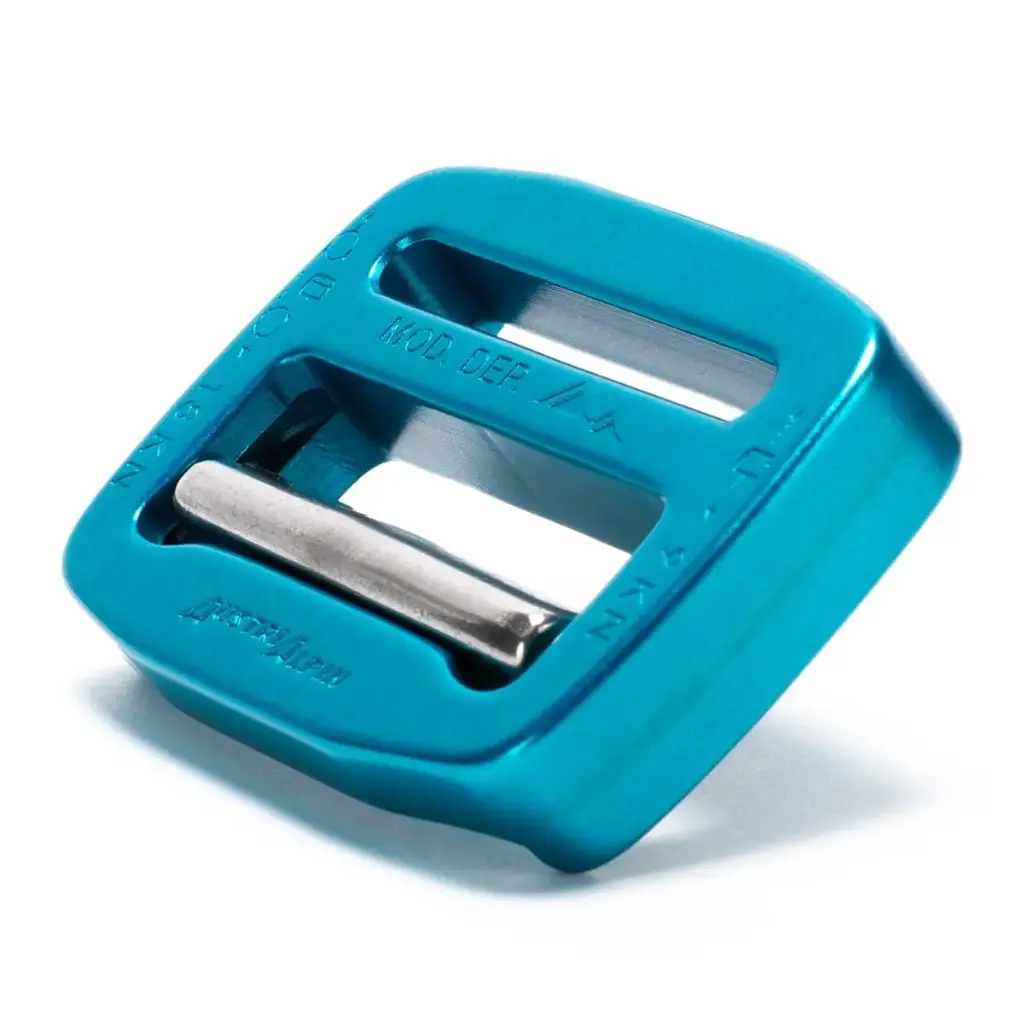 [FC38CF-B-ELOX] COBRA® FRAME Azure Blau 38 mm