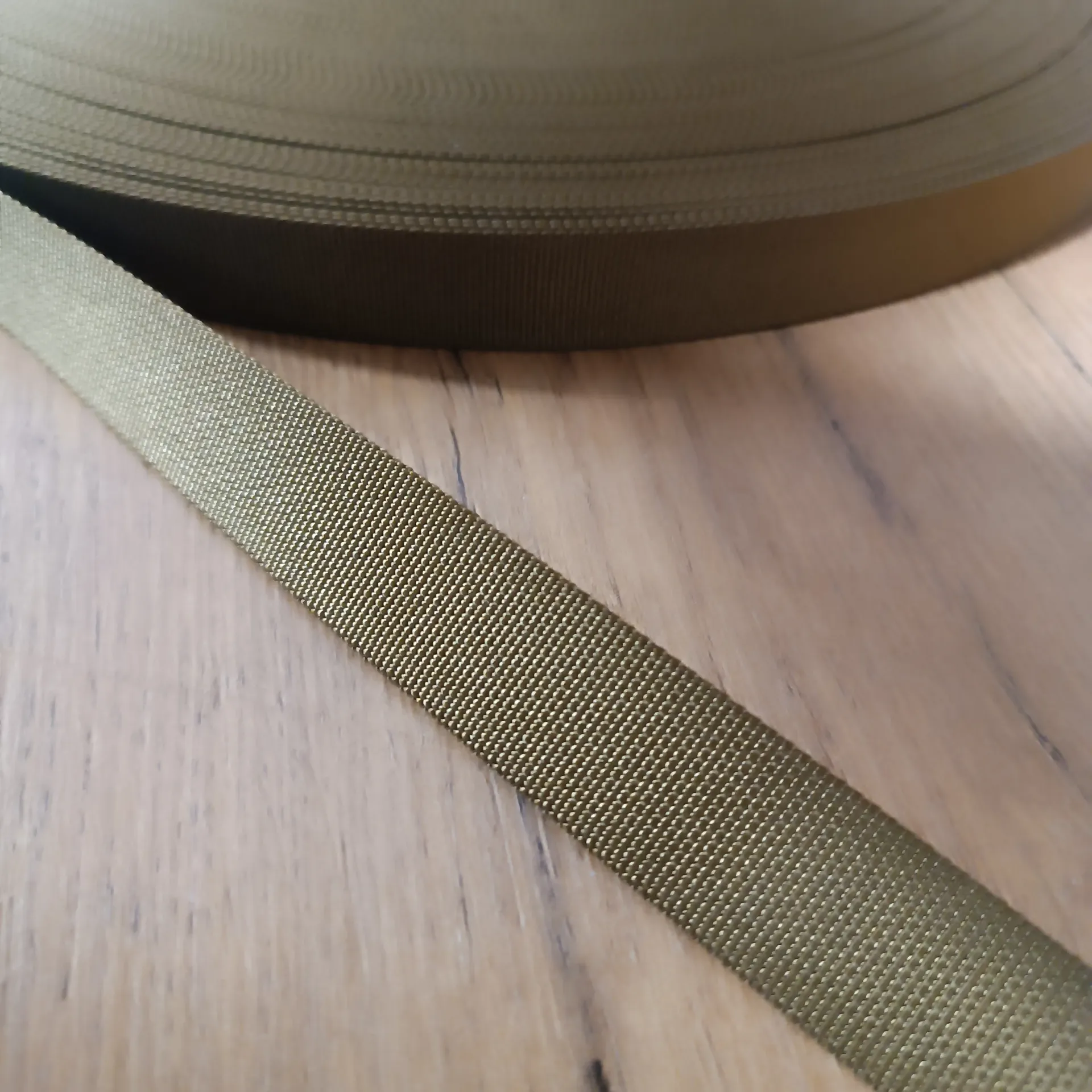[WF-GW-CB-NYL-0025-000] Nylon Webbing RAL7008 25 mm (1") – sold by the meter 
