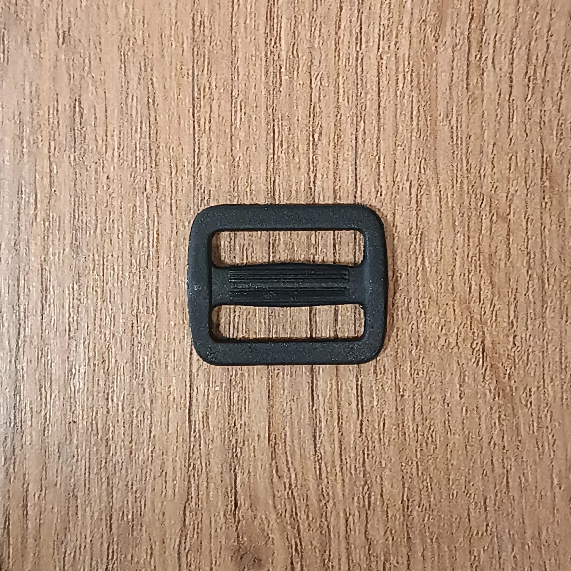 Dreisteg 2M SC-Serie Schwarz 20 mm