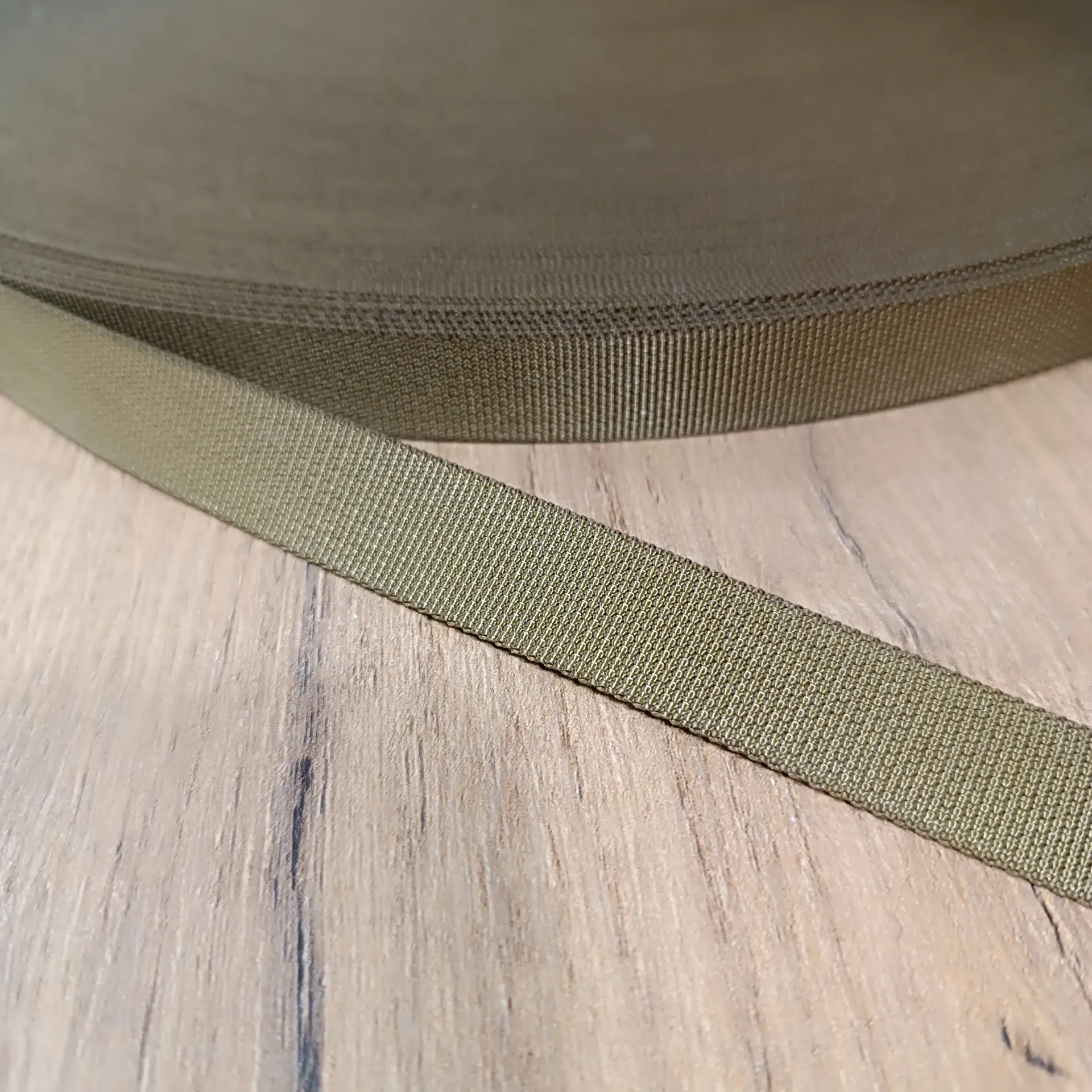 [WF-GW-CB-NYL-0019-000] Nylon Webbing RAL7008 19 mm (3/4") – sold by the meter 