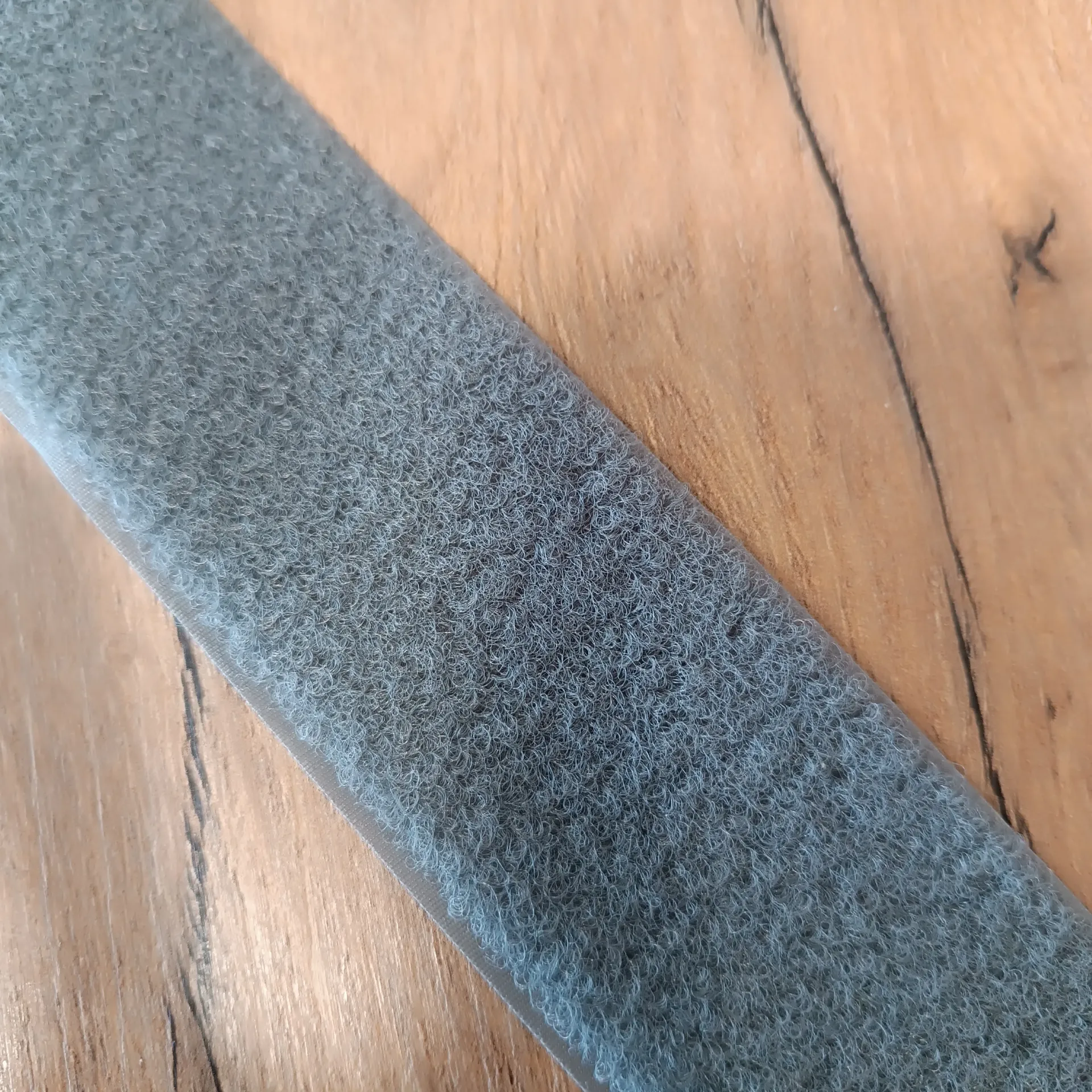 VELCRO® Brand taśma rzep pętelka Wolf Grey 50 mm – na metry