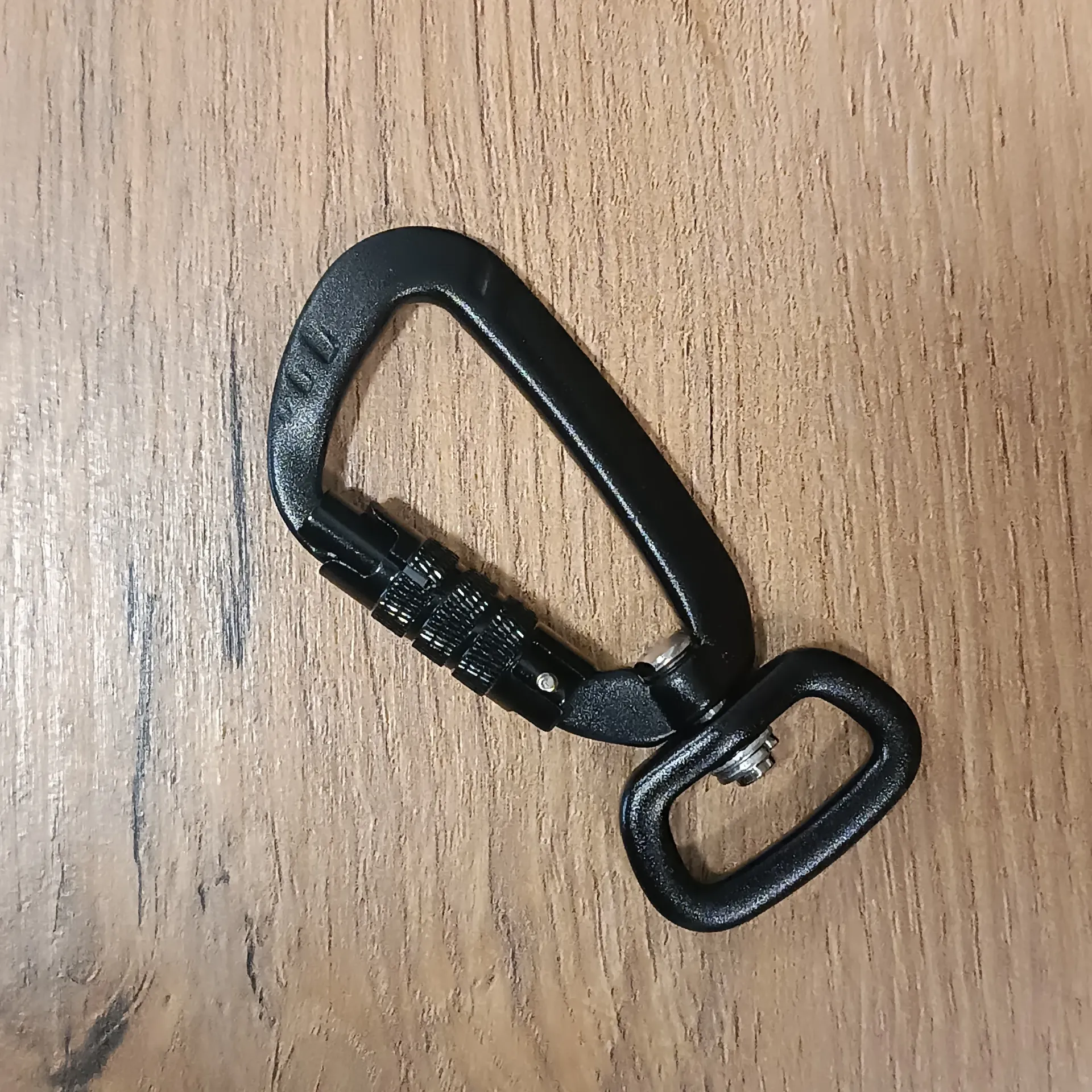 [MP-PH-TL-BL-AL-0025-PIECE] Aluminium-Twist-Lock-Karabiner mit Wirbelöse, Schwarz, 25 mm