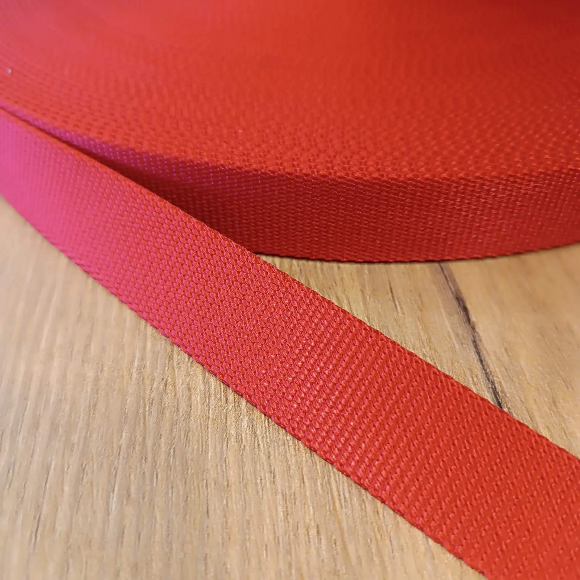 [WT-PAS-RED-NYL-0025-000] Nylon Tubular Webbing Red 25 mm (1") – sold by the meter