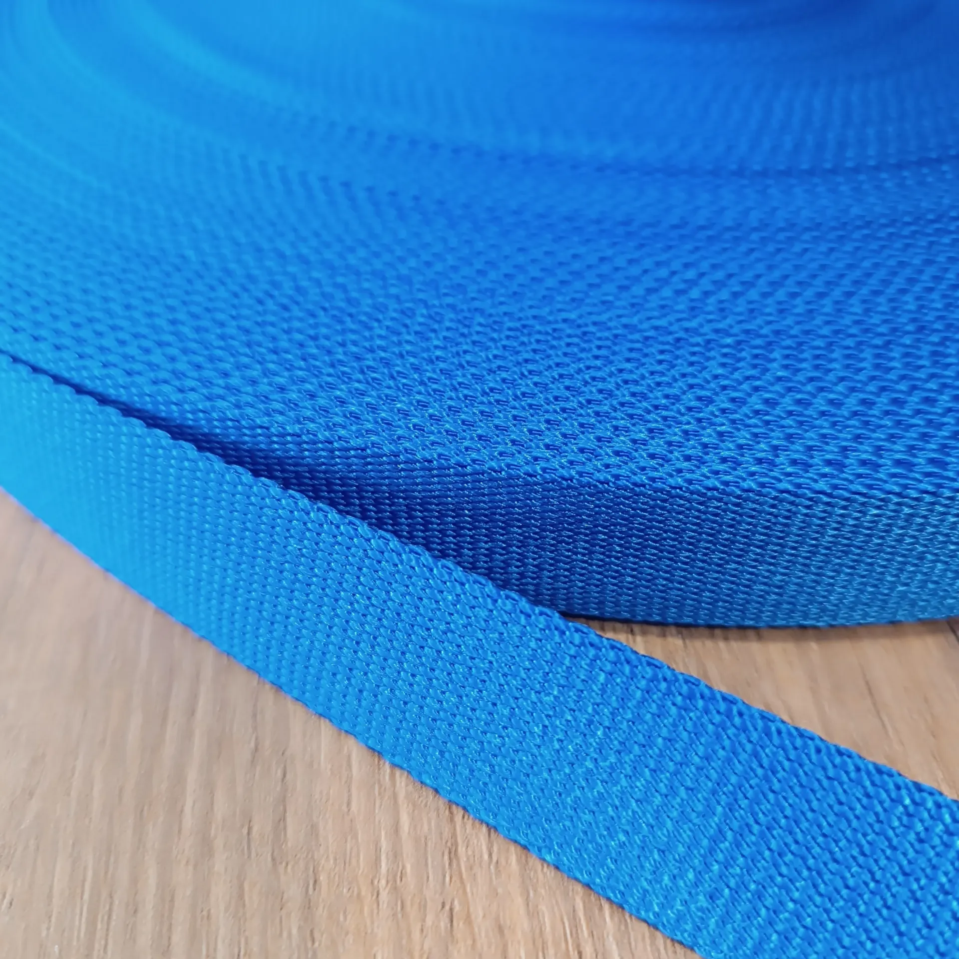 [WT-PAS-BLUE-NYL-0025-000] Nylon Tubular Webbing Blue 25 mm (1") – sold by the meter