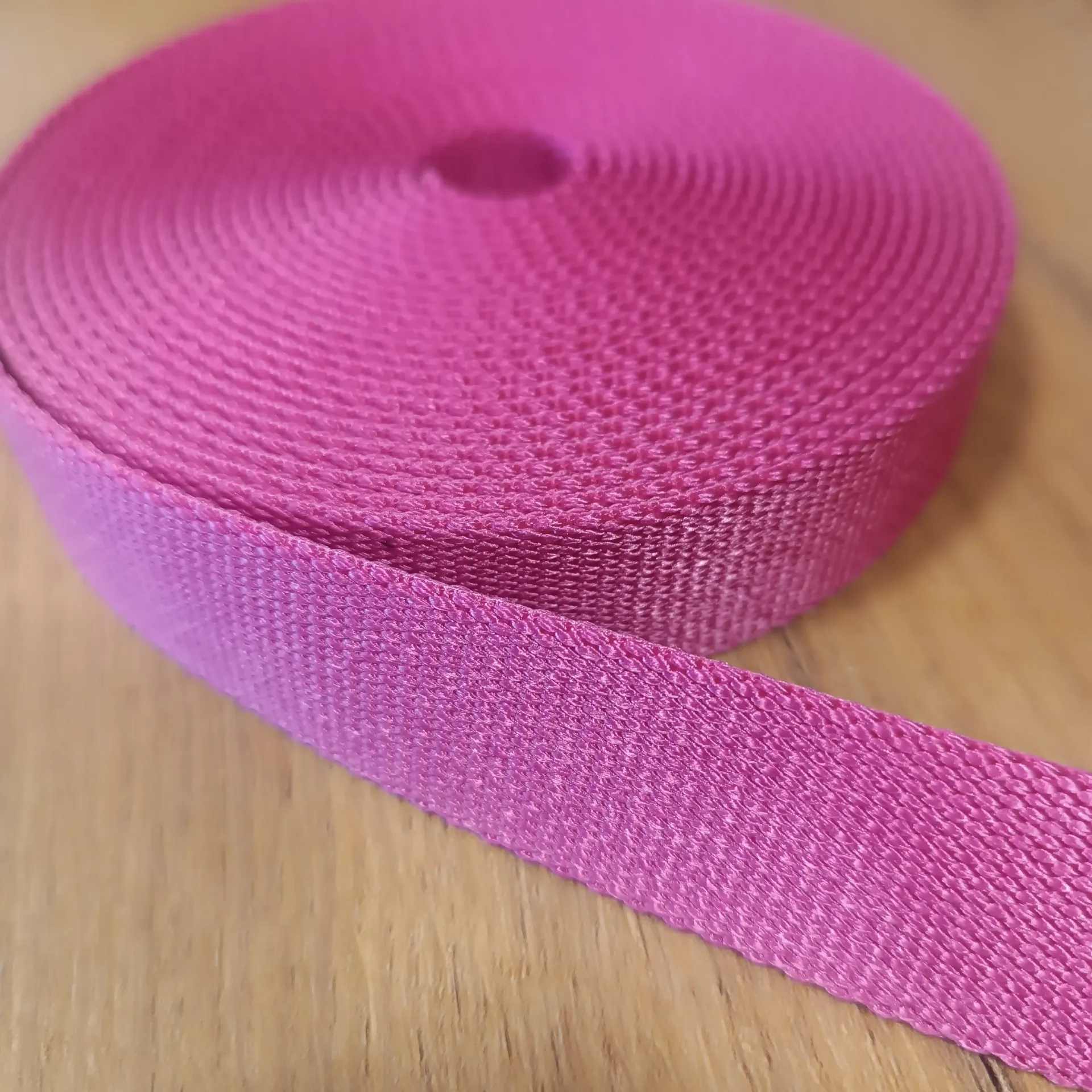 [WT-PAS-PINK-NYL-0025-000] Nylon Tubular Webbing Pink 25 mm (1") – sold by the meter